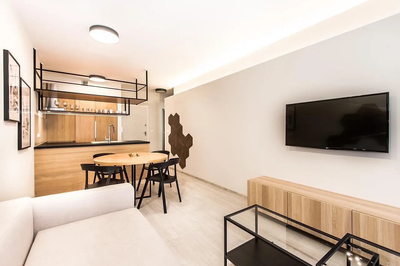 Super-Apartamenty Exclusive Poznaň 0*,  Polsko